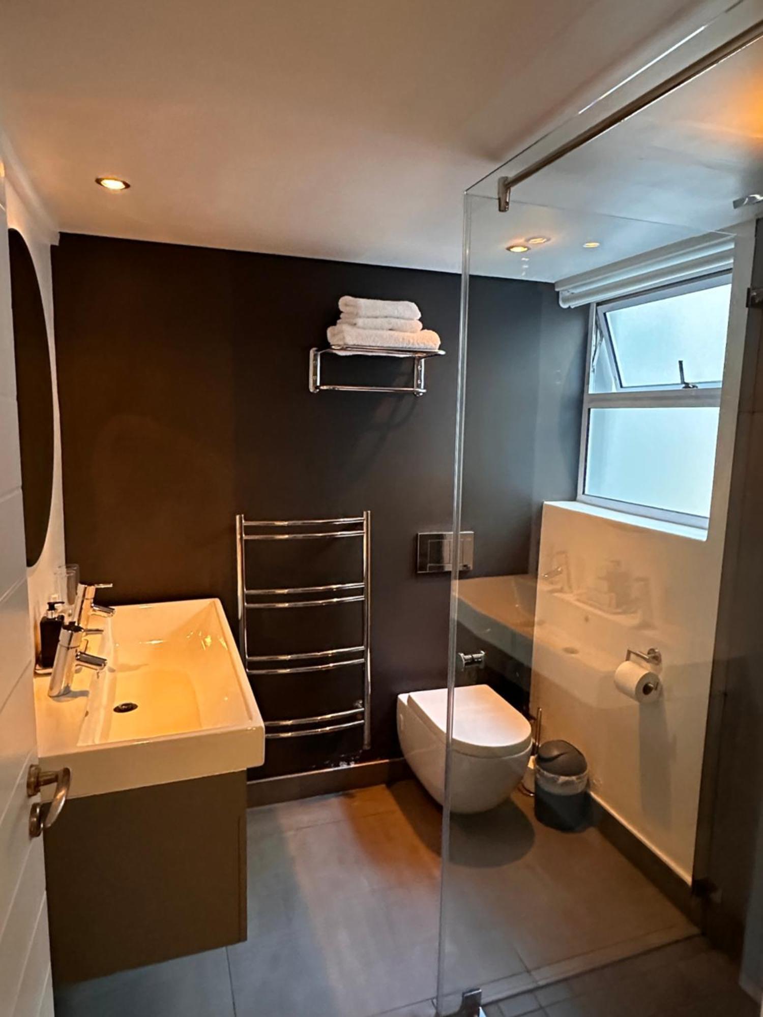 The Atlantic Donreal Guesthouse 开普敦 外观 照片